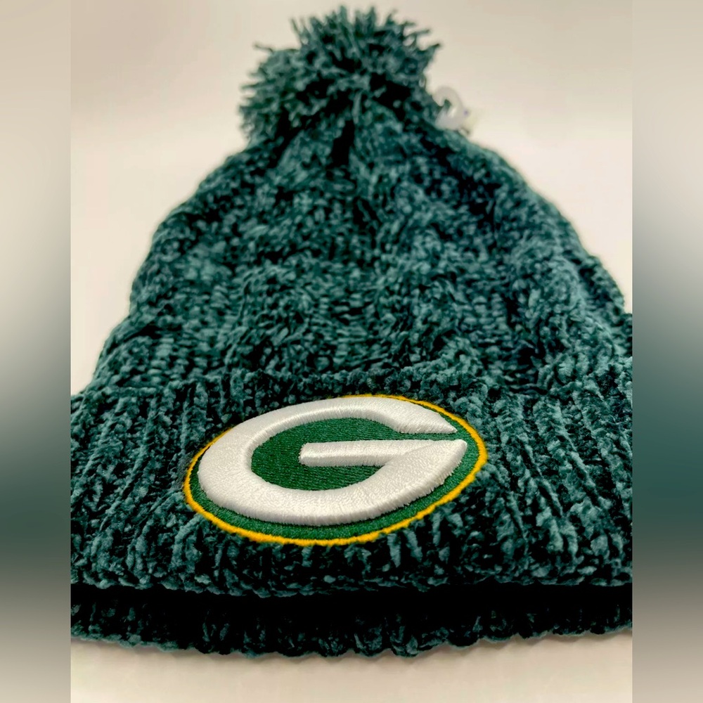 47’ Women's Green Bay Packers Beanie Hat Logo NFL Cap Hat Green New
